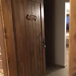 Фермерский дом Folwark Pod Debem Нова-Карчма