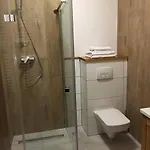 Folwark Pod Debem Фермерский дом