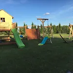 Фермерский дом Folwark Pod Debem *